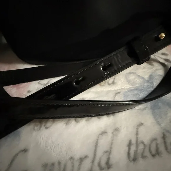 Marc Jacobs Crossbody Bag with pattern leather strap preowned - Picture 11 of 16